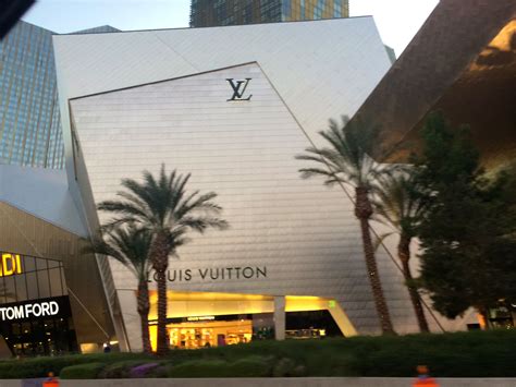 las vegas louis vuitton|louis vuitton las vegas strip.